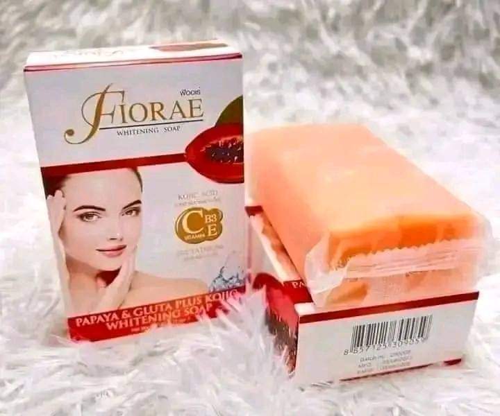 Fiorae Papaya Whitening Soap - 165g (Thailand) - Image 4